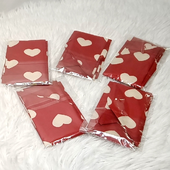 BAG SCARF Red with White Hearts 🤍 - Picture 2 of 6